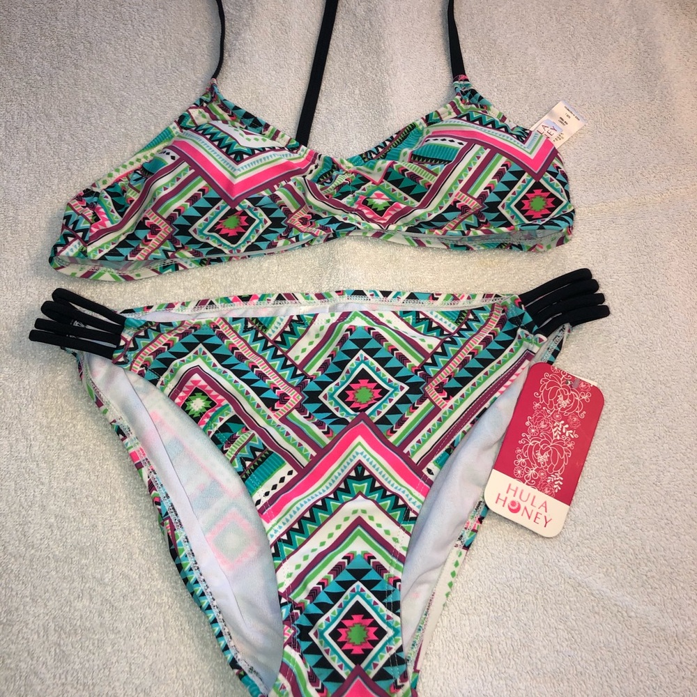 Hula Honey NWT Sz L bikini